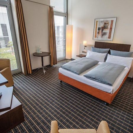 Livenwork Hotel & Coworking Gvz Ingolstadt Kültér fotó