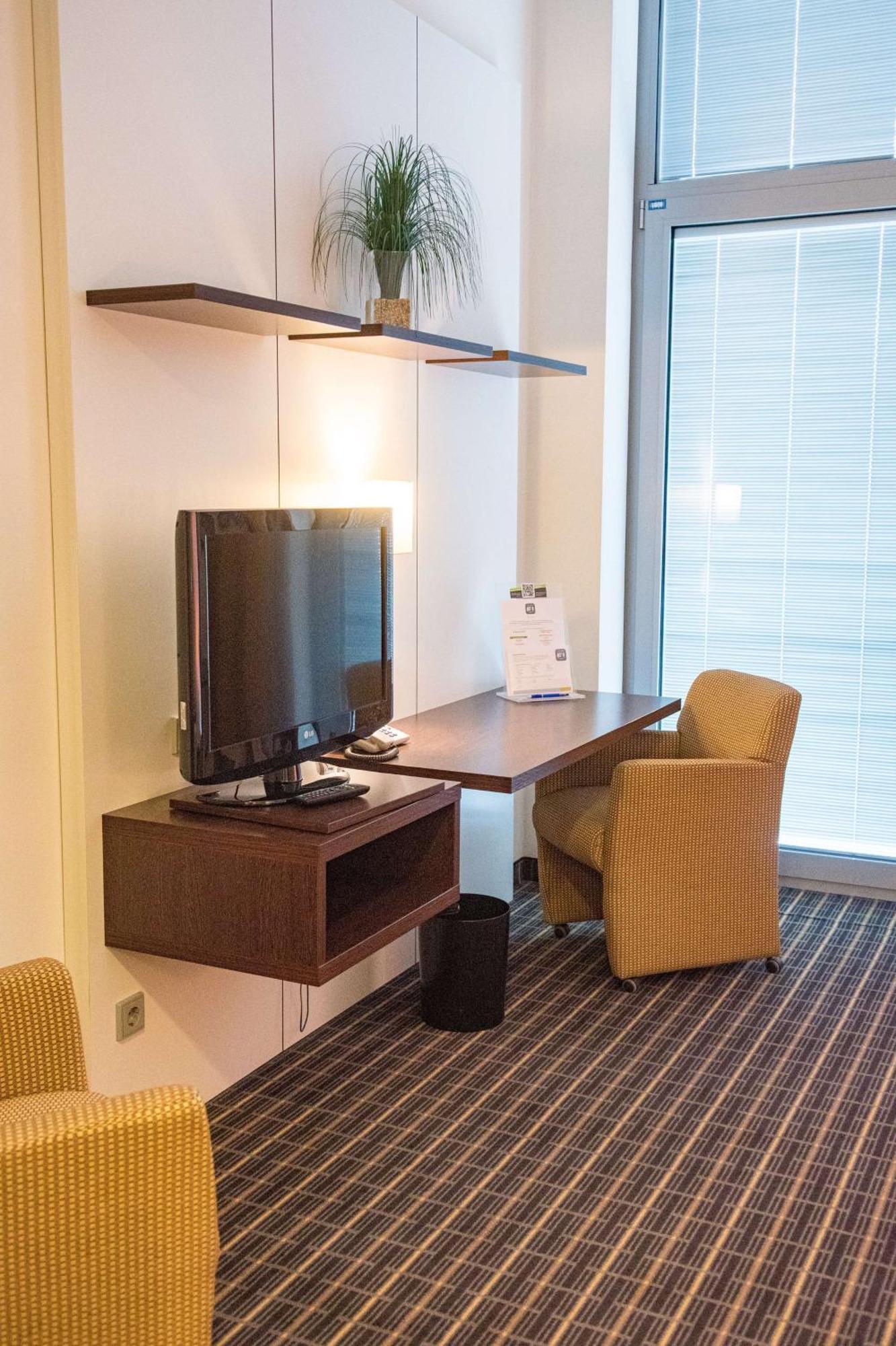 Livenwork Hotel & Coworking Gvz Ingolstadt Kültér fotó